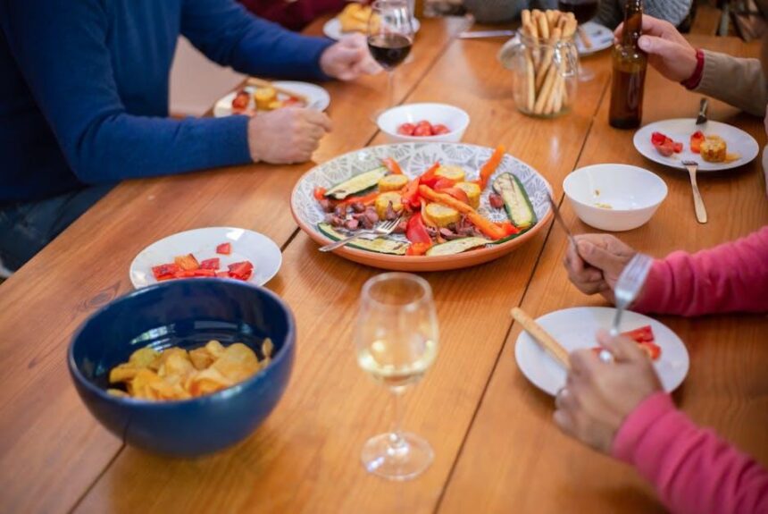 The social power of potluck dinners
