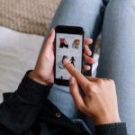 How AI enhances mobile e-commerce experiences