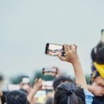 How smartphones affect real-time decision-making