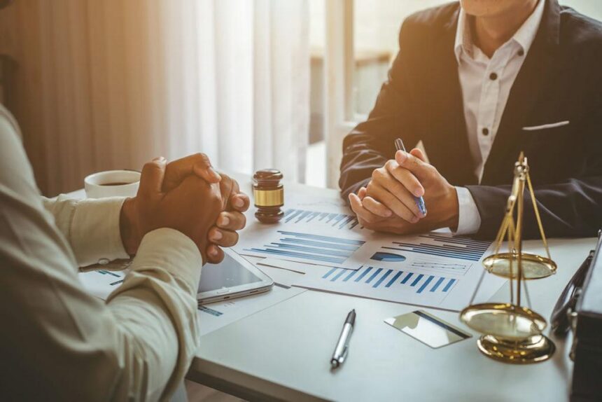 Navegando por aguas legales: Guía de servicios jurídicos
