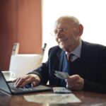 Top Low-Fee Banks for Seniors Across the USA Today