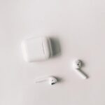 Effortlessly Connect Your AirPods to Your iPhone in Minutes